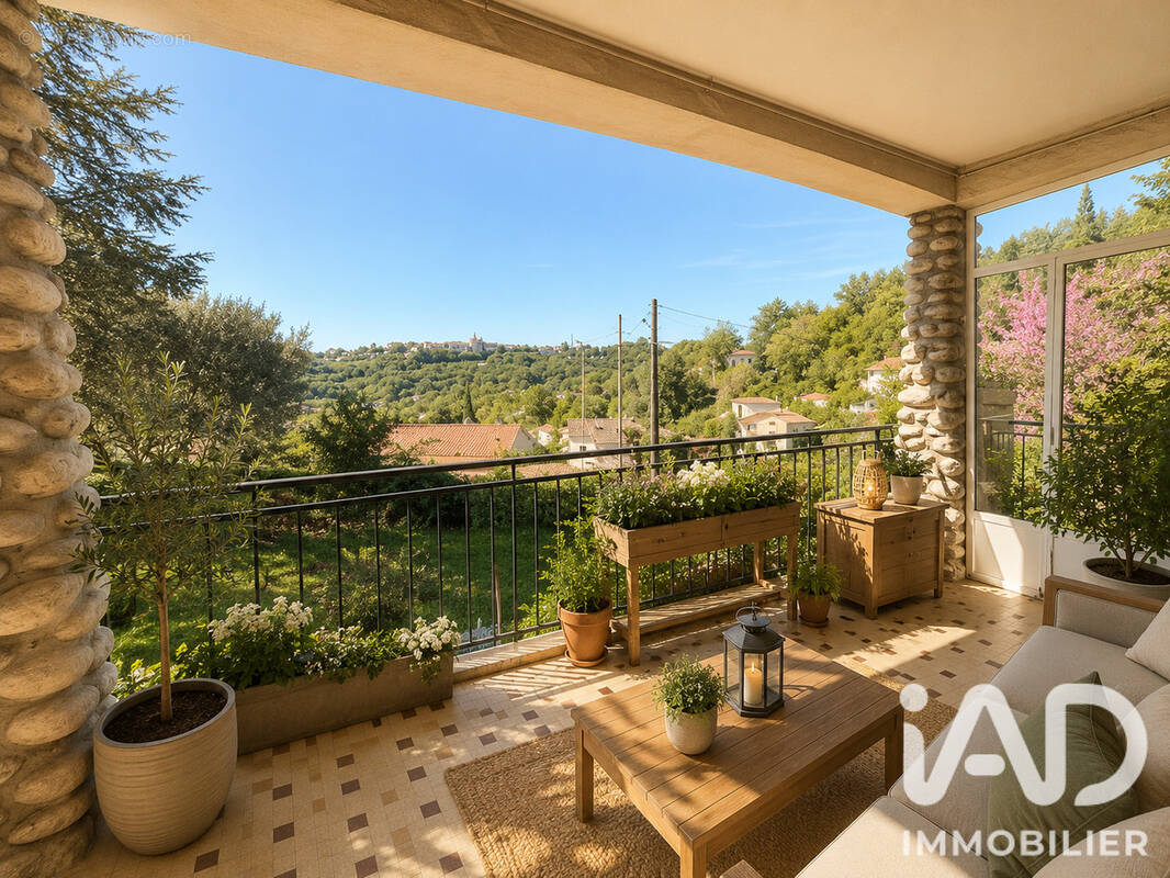 Photo 1 - Maison à UCEL