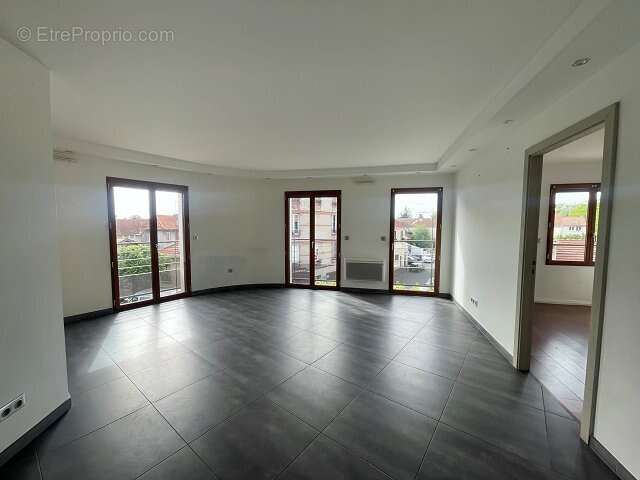 Appartement à MAISONS-ALFORT