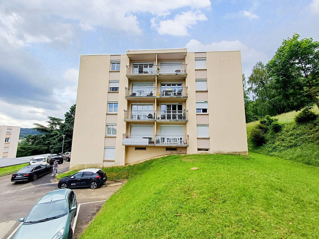 Appartement à SAINT-ROMAIN-EN-GAL