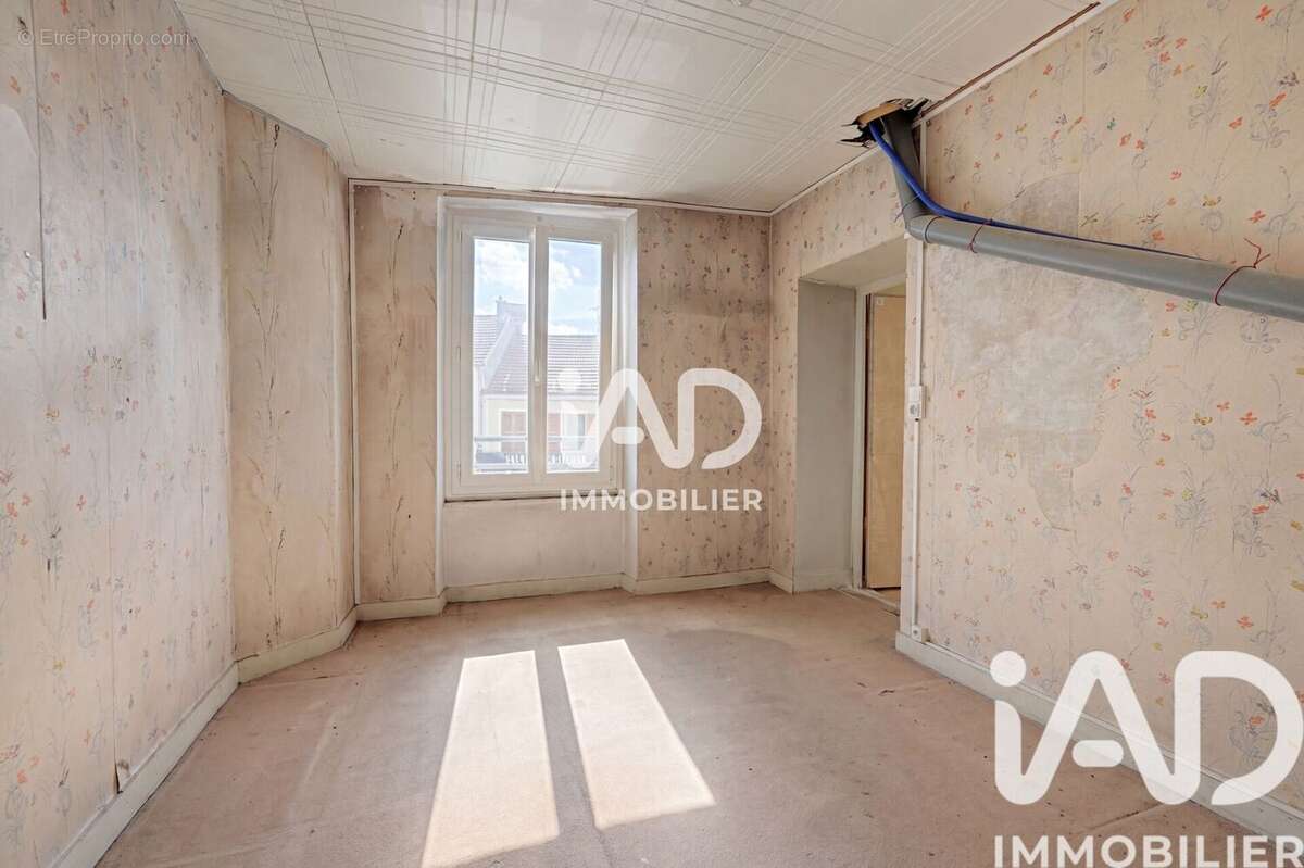 Maison 122 m² à Torcy  - photo 8