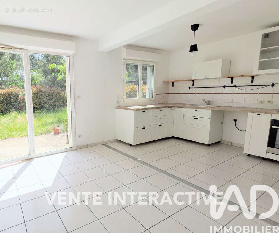 Photo 3 - Maison à MARTIGNAS-SUR-JALLE