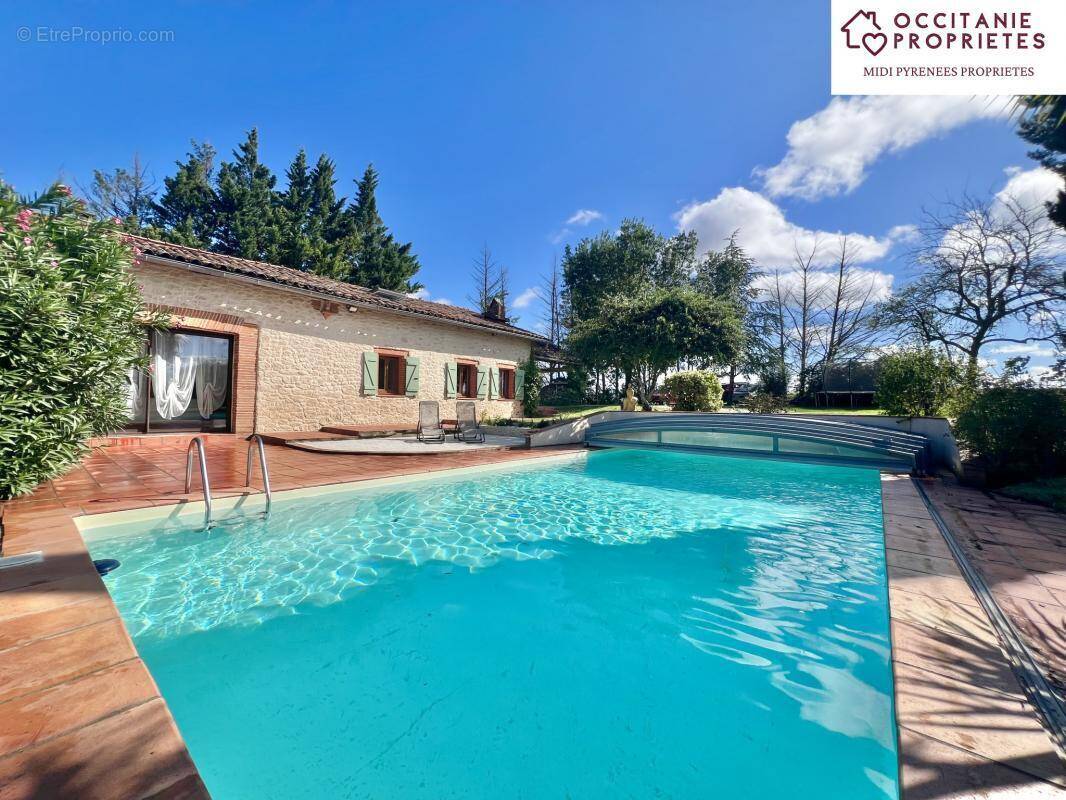 Maison à LEZAT-SUR-LEZE