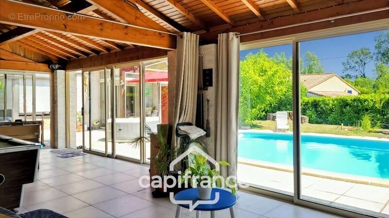 Maison à vendre 6 pièces MAGNE (79) - photo 9