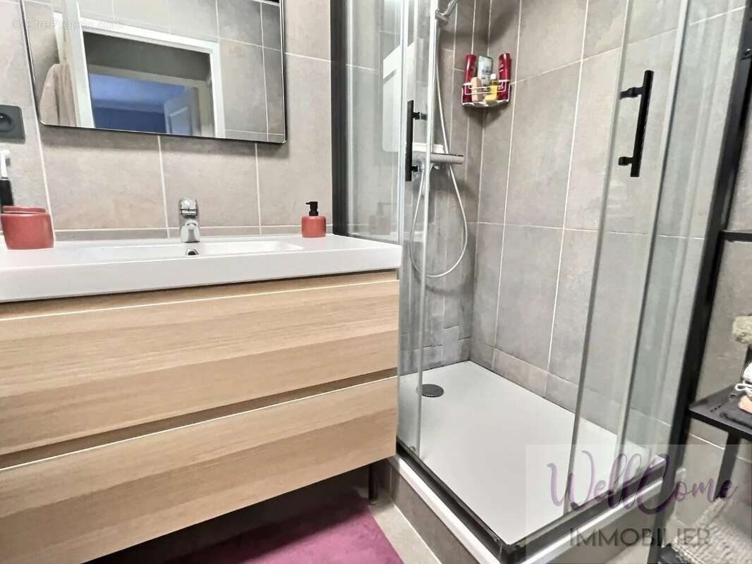 Appartement à AIX-LES-BAINS