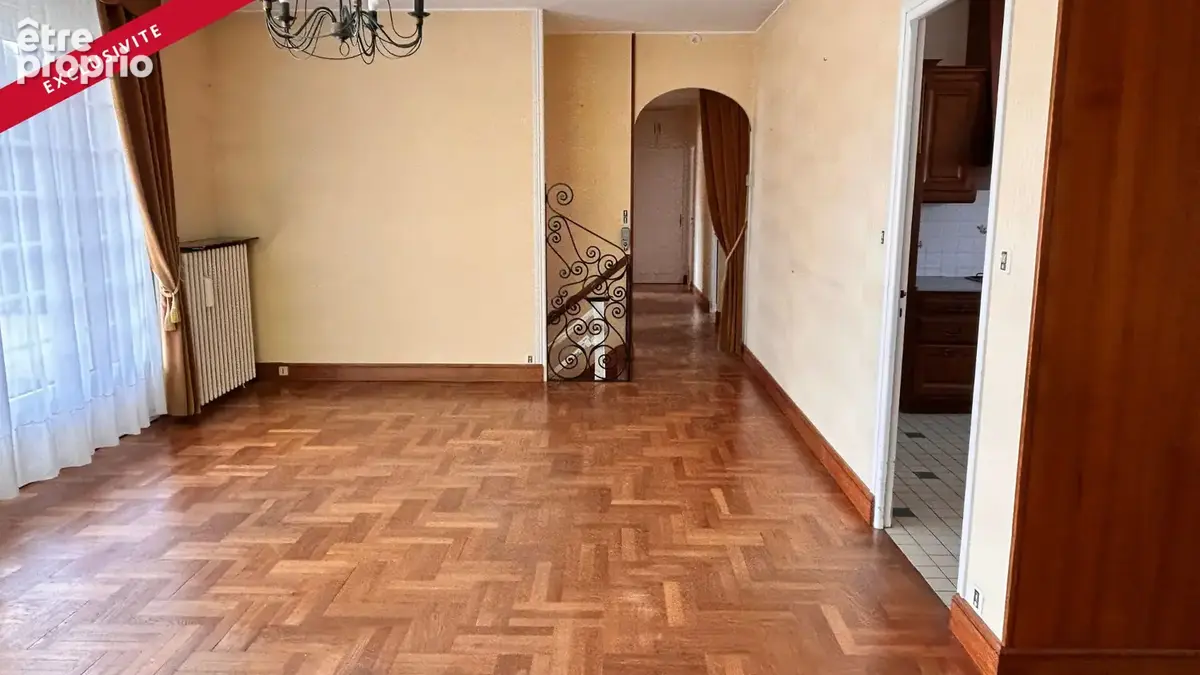 Maison 9 pièces 166 m² à vendre à Chaunay (86510) - photo 4