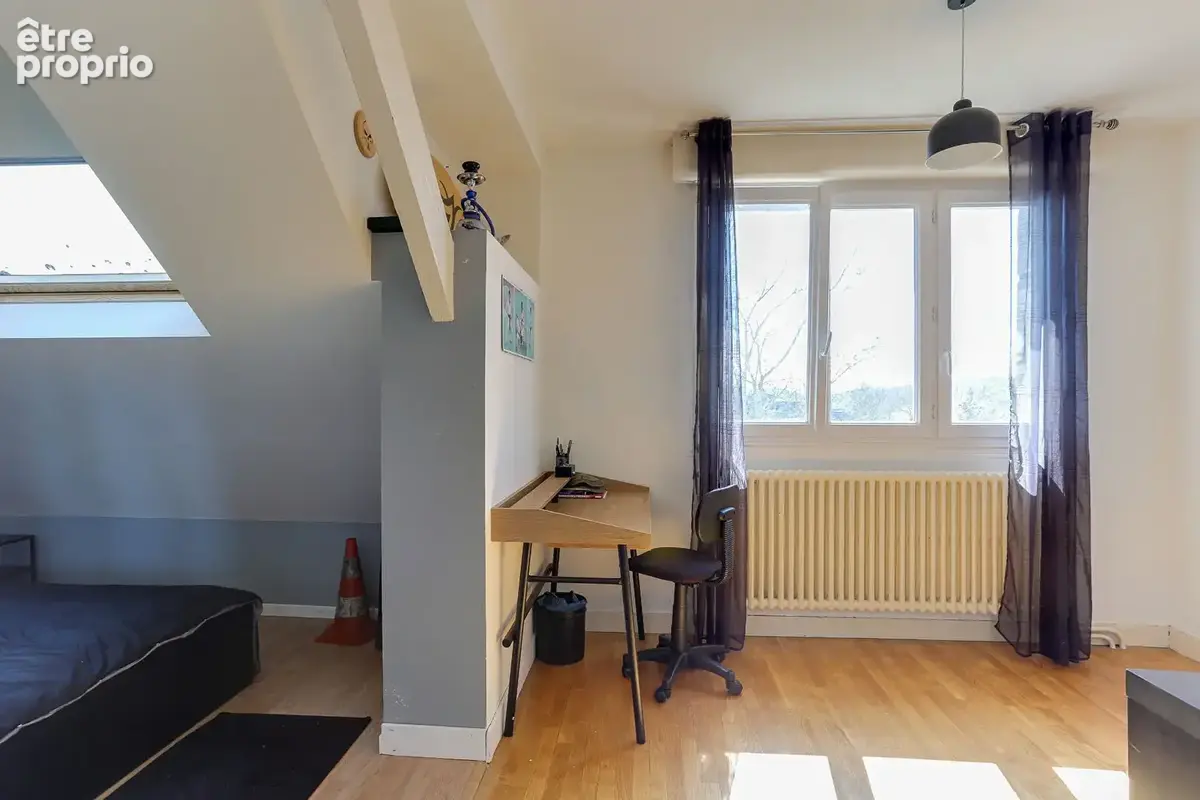 Maison Bourg Des Comptes 7 chambres - 223 m2 - photo 10