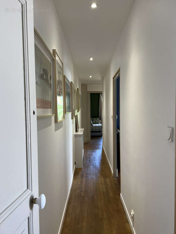 Maison à SAINT-SATUR