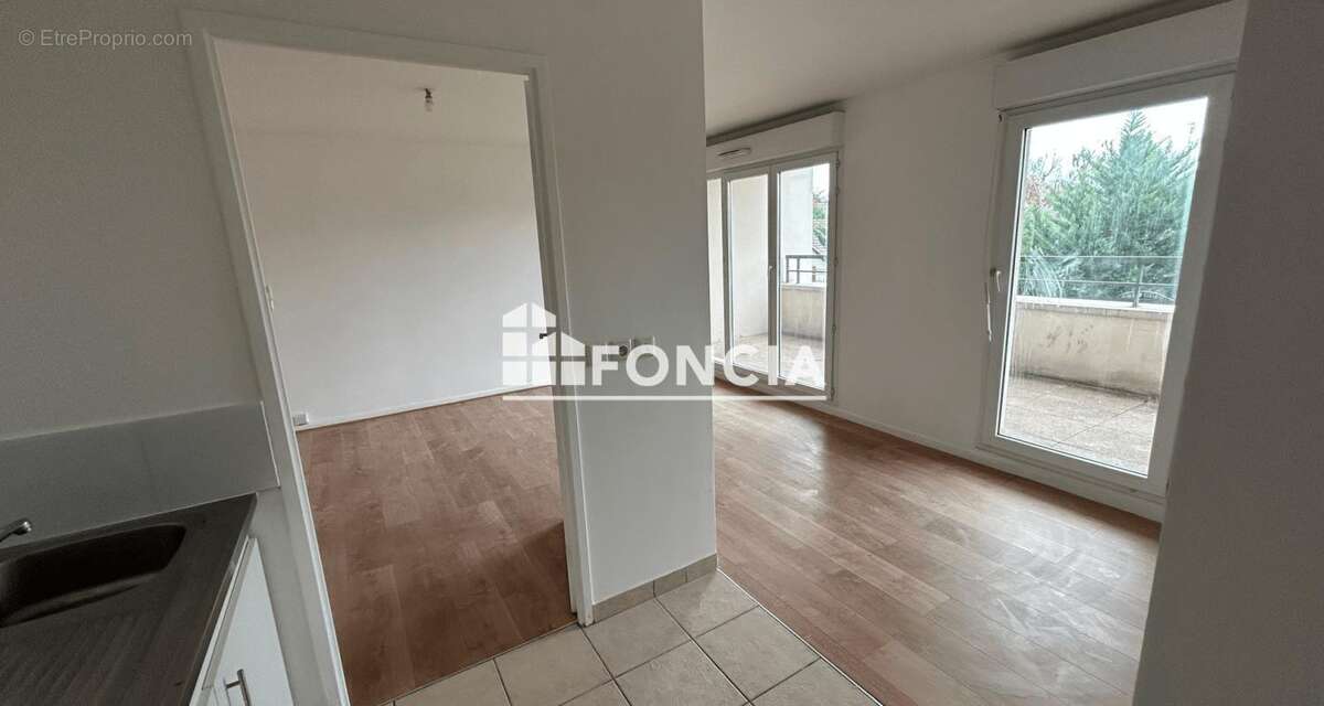 Appartement à BONNEUIL-EN-FRANCE