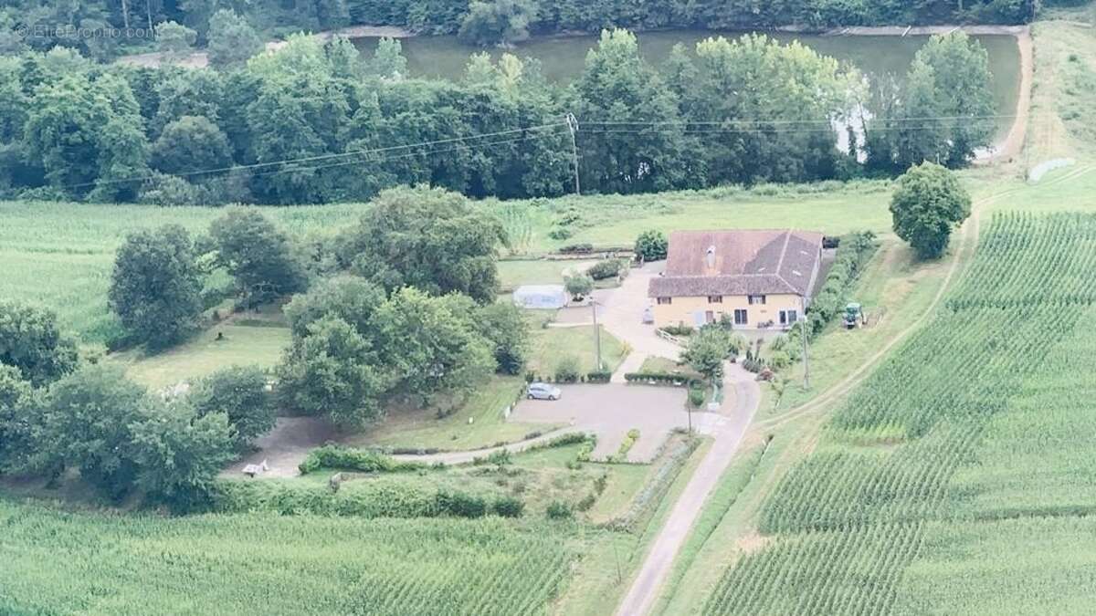 Maison à BAHUS-SOUBIRAN