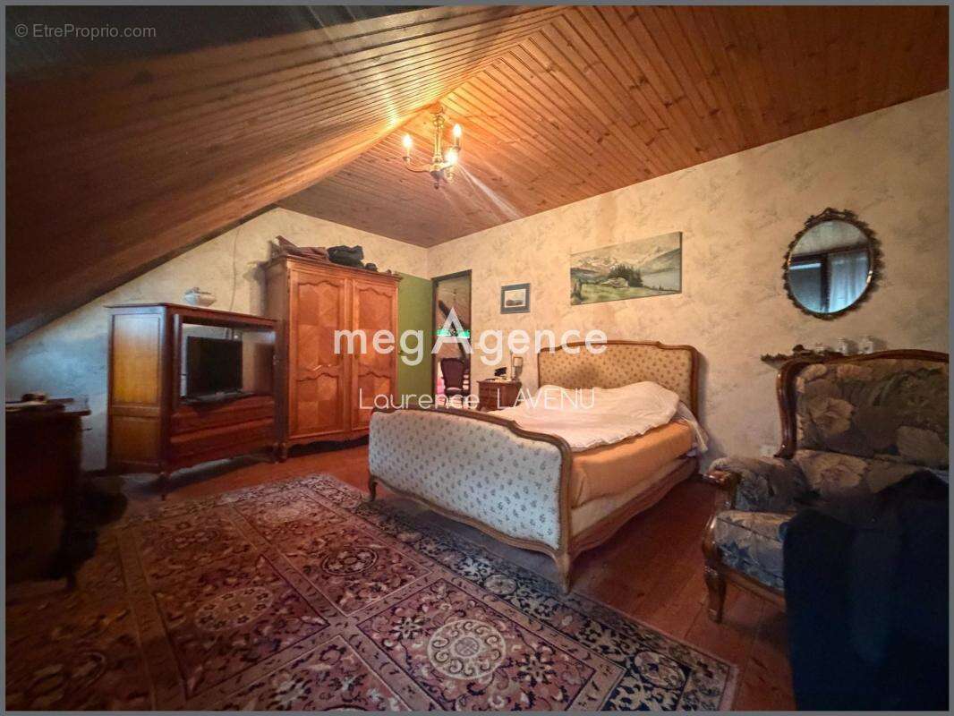 Maison avec le nécessaire en plain-pied avec plus de 2 hectares attenants - photo 8