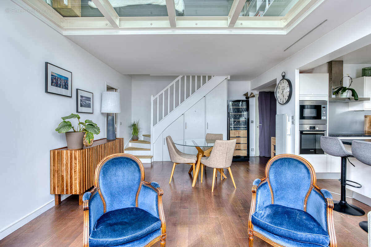 Appartement à SURESNES