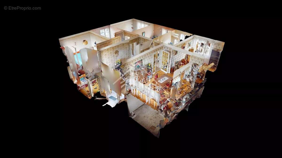 Maison à COMMENTRY