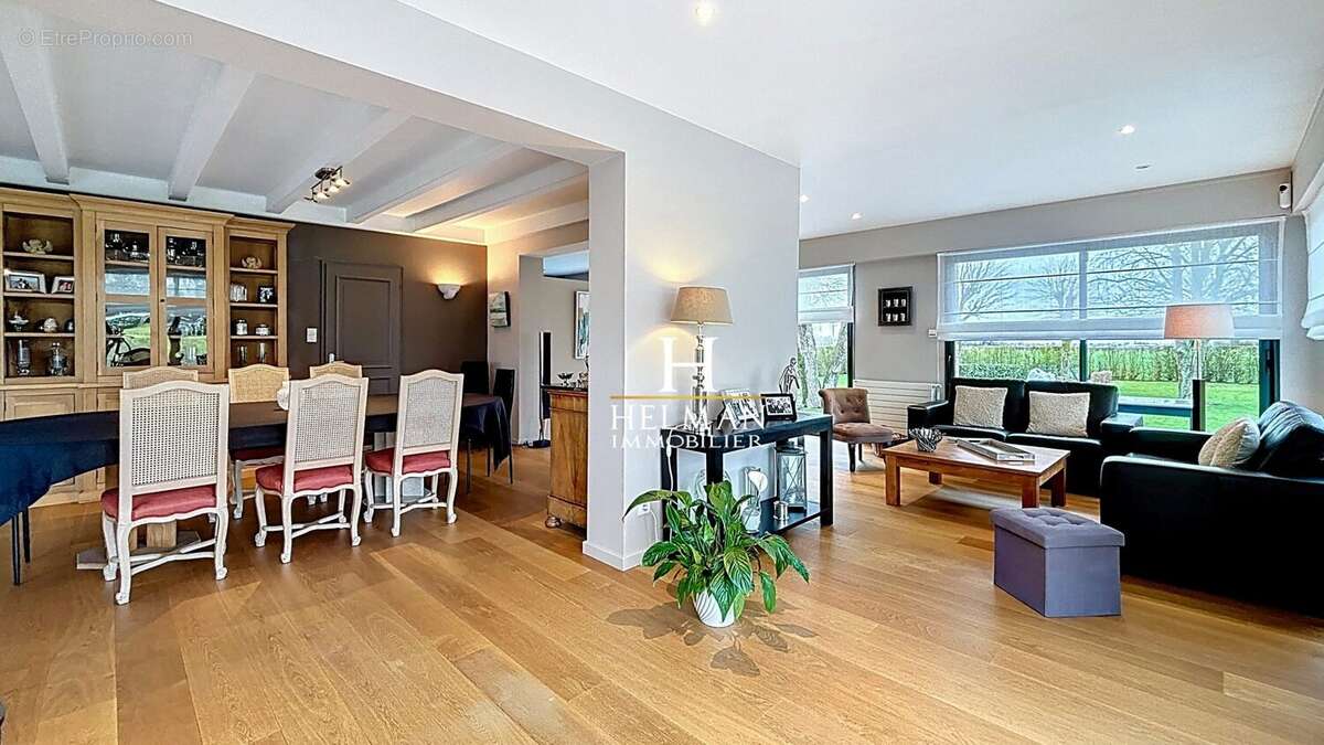Maison à ESQUELBECQ