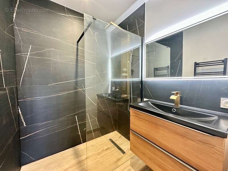 Maison à GRAND-CHAMP