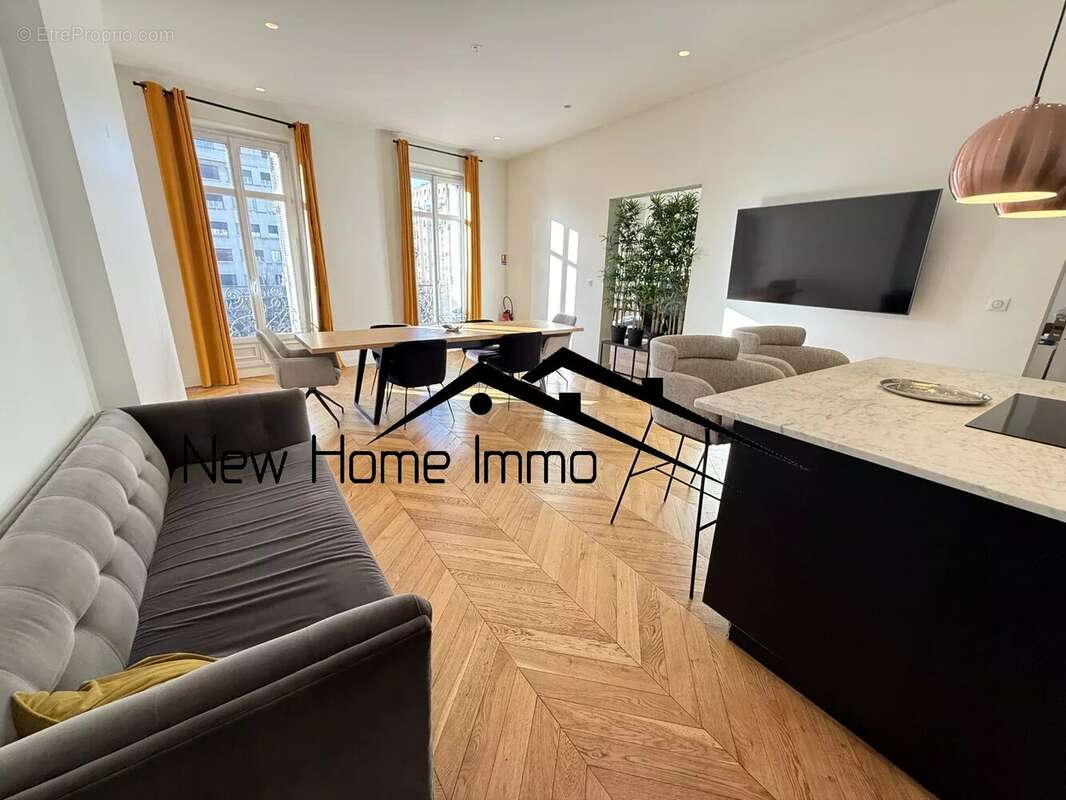 Appartement à MARSEILLE-8E