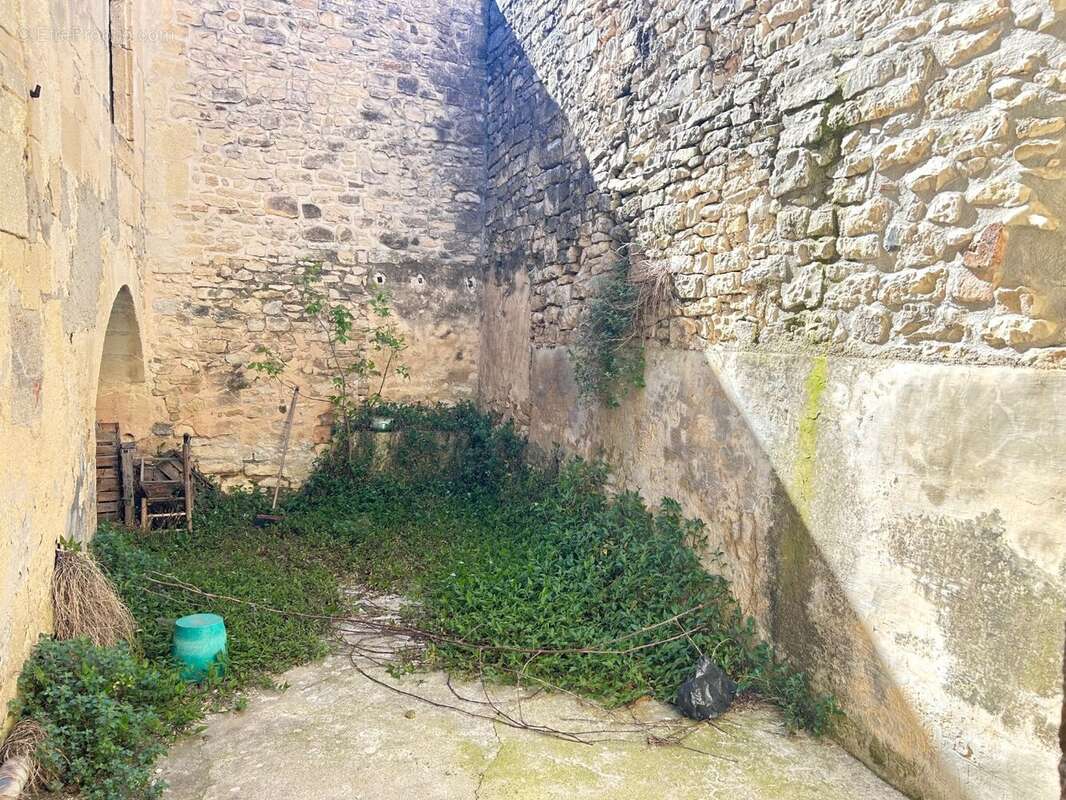 Maison à CALVISSON