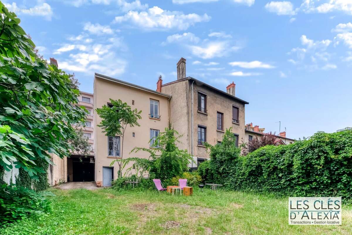 Appartement à LYON-8E