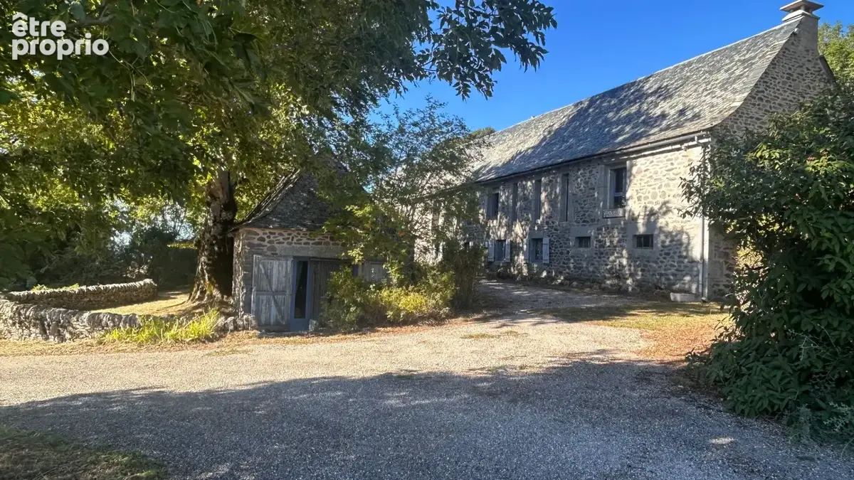 Photo Maison à Laguiole au prix de 495 000€
