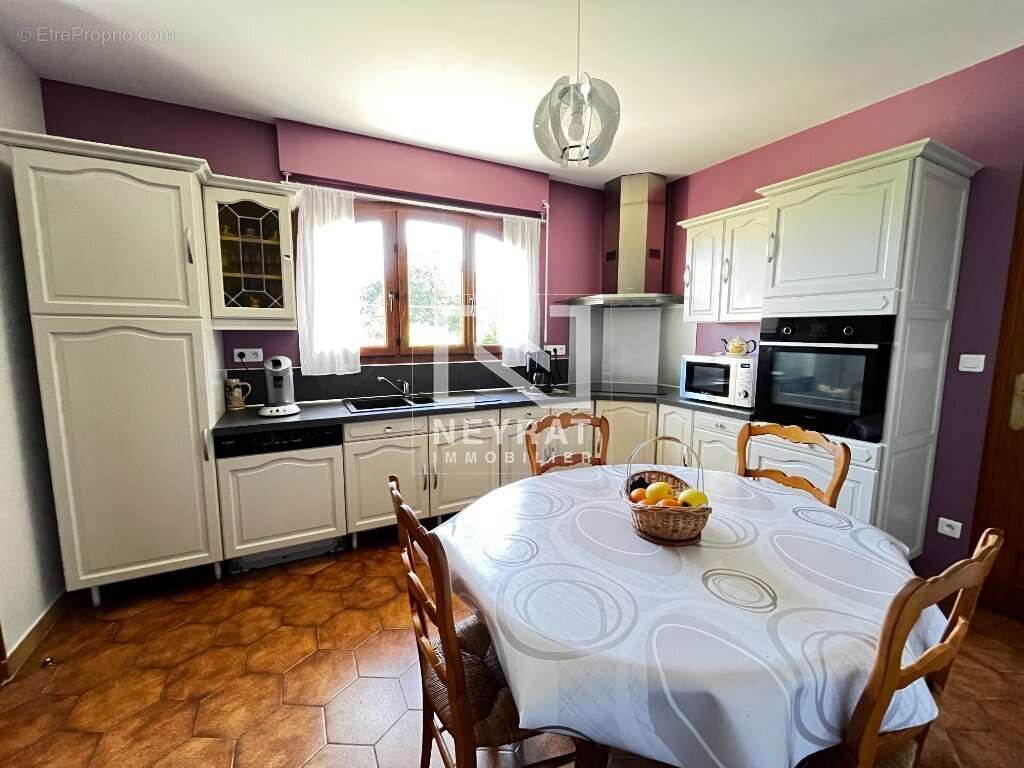 Maison à SAINT-EUSEBE