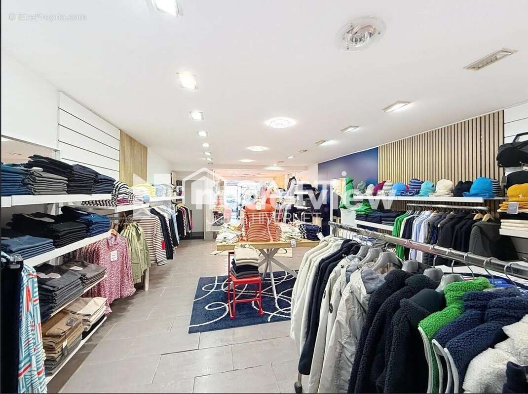 Photo 2 - Commerce à MORLAIX