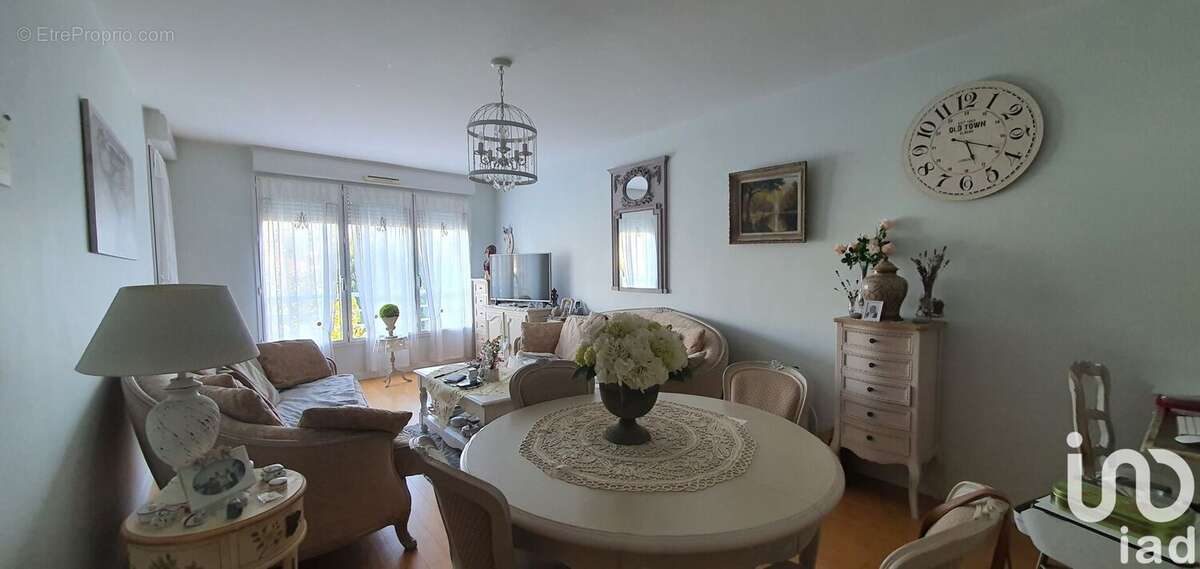 Photo 9 - Appartement à CORBEIL-ESSONNES