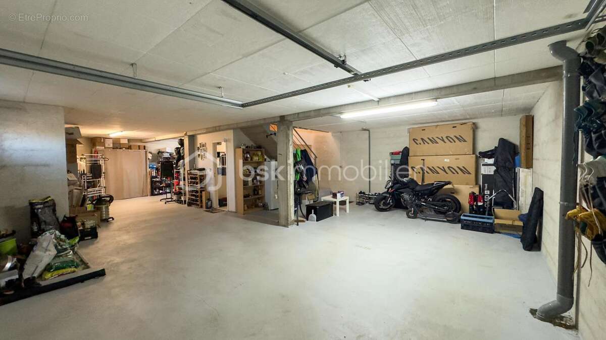 Maison à VEYRE-MONTON