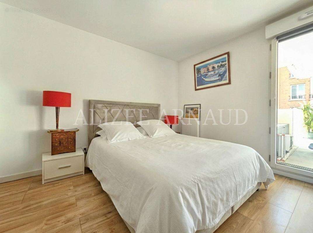 Appartement à ASNIERES-SUR-SEINE