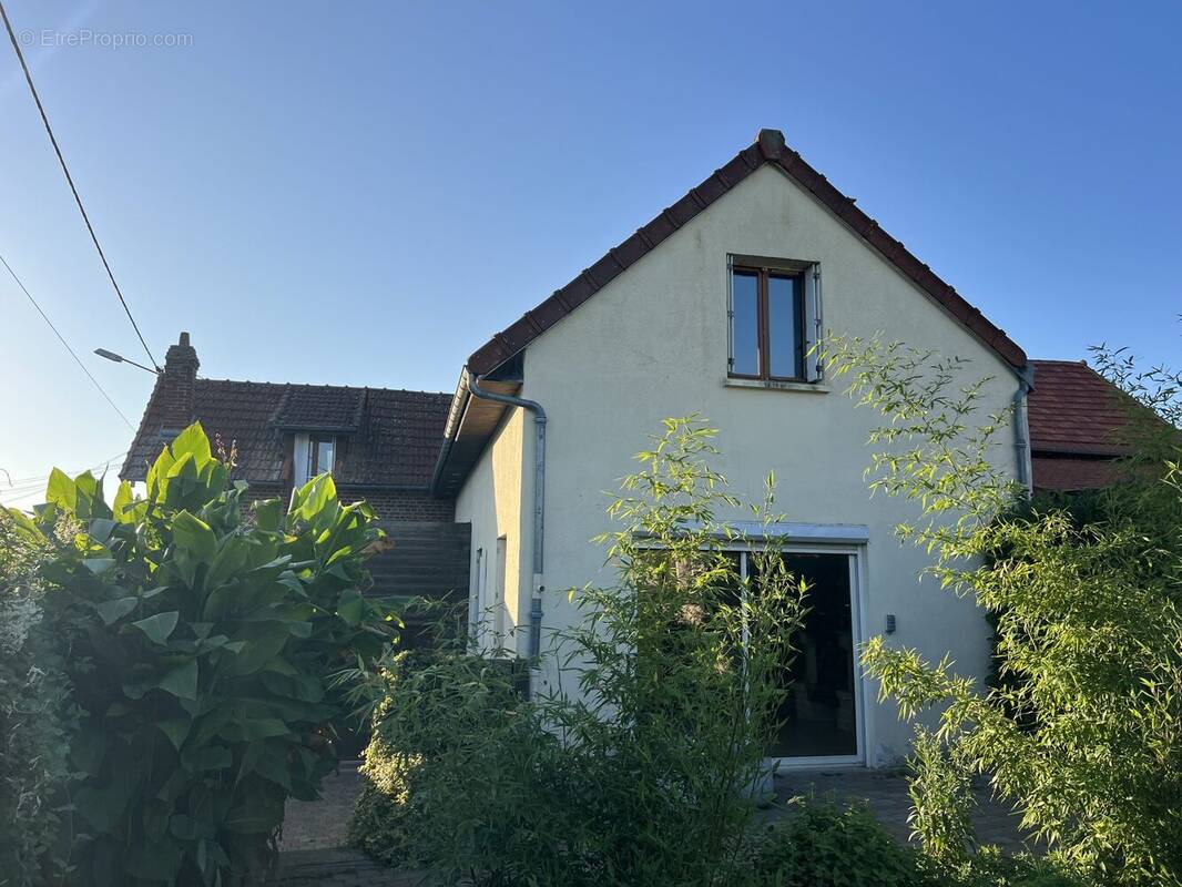 Maison à BICHANCOURT