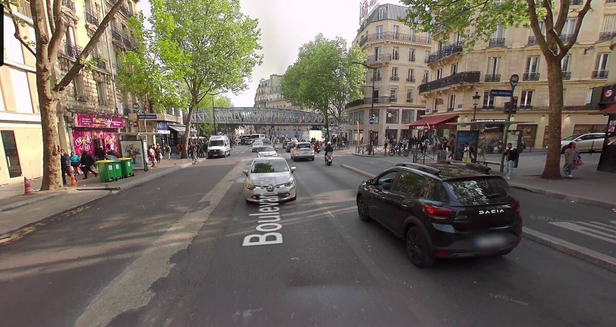 Autre à PARIS-18E