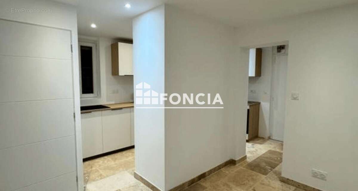 Appartement à SALON-DE-PROVENCE