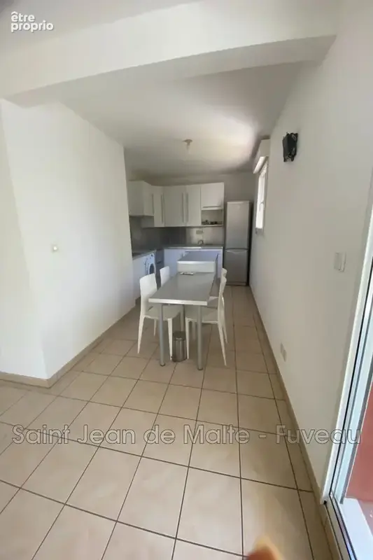 Appartement 2 pièces 52 m² à vendre à Fuveau (13710) - photo 8