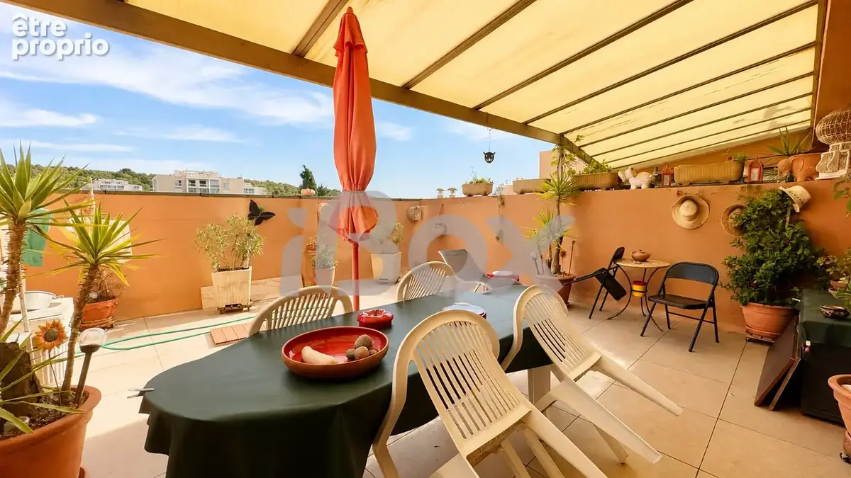 Appartement à LA VALETTE-DU-VAR