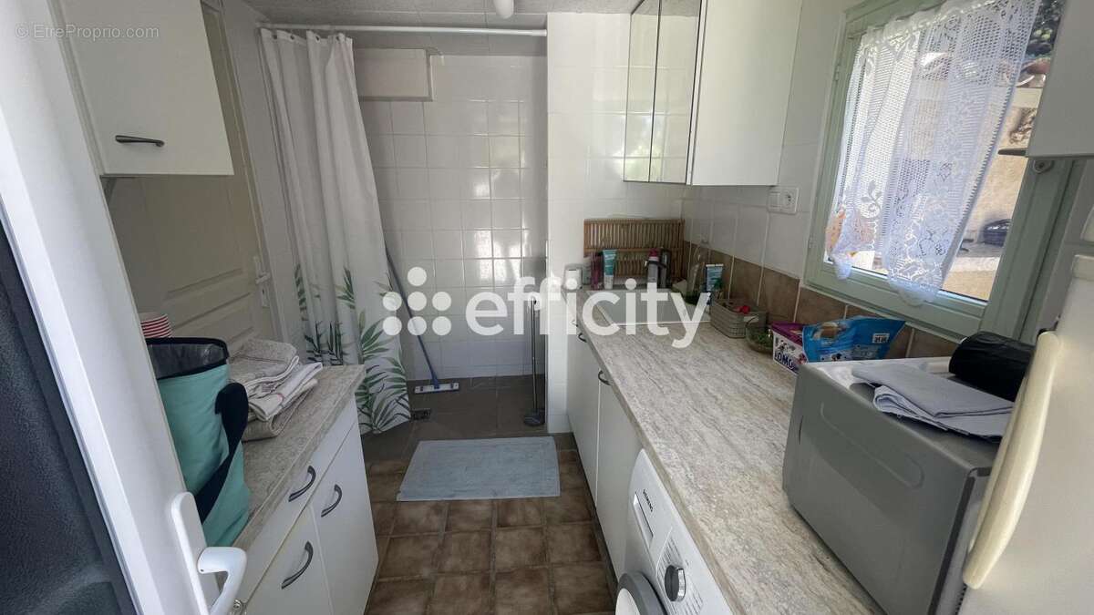 Maison 75 m² à Apt  - photo 14