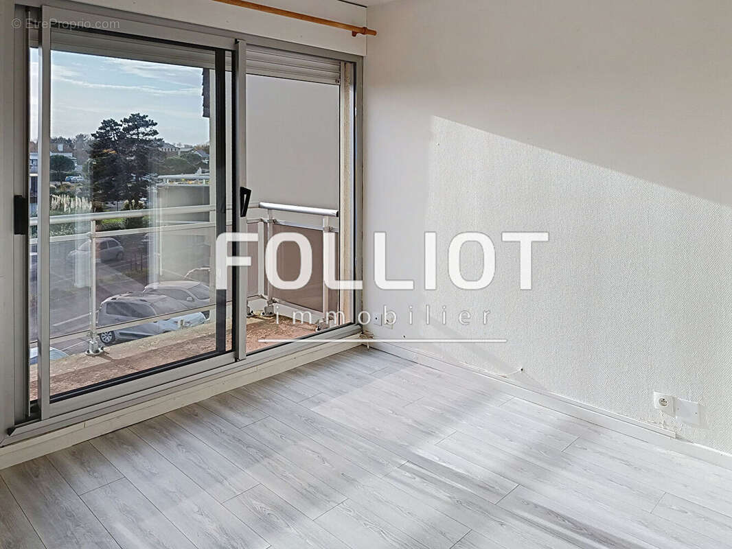Appartement à COURSEULLES-SUR-MER