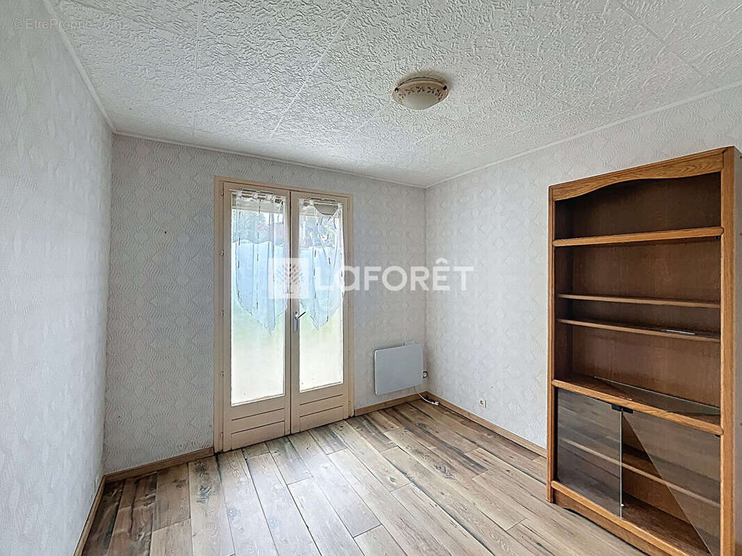 Maison à LA CHAPELLE-BICHE