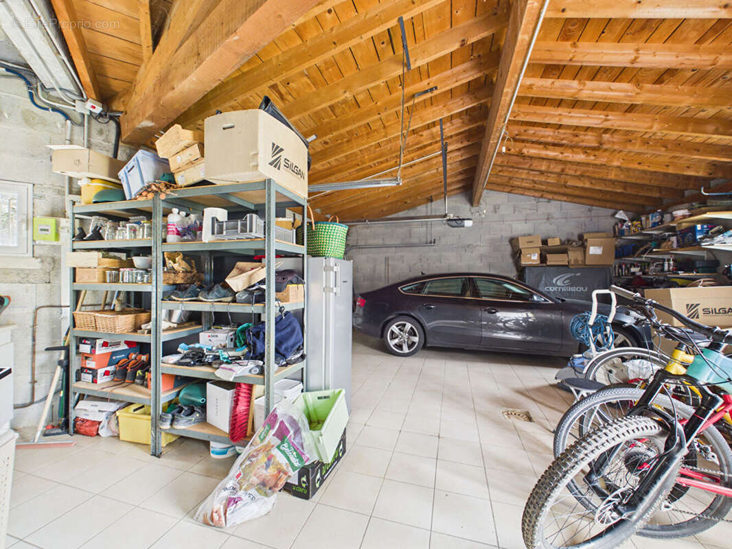 Maison à TOURNON-SUR-RHONE