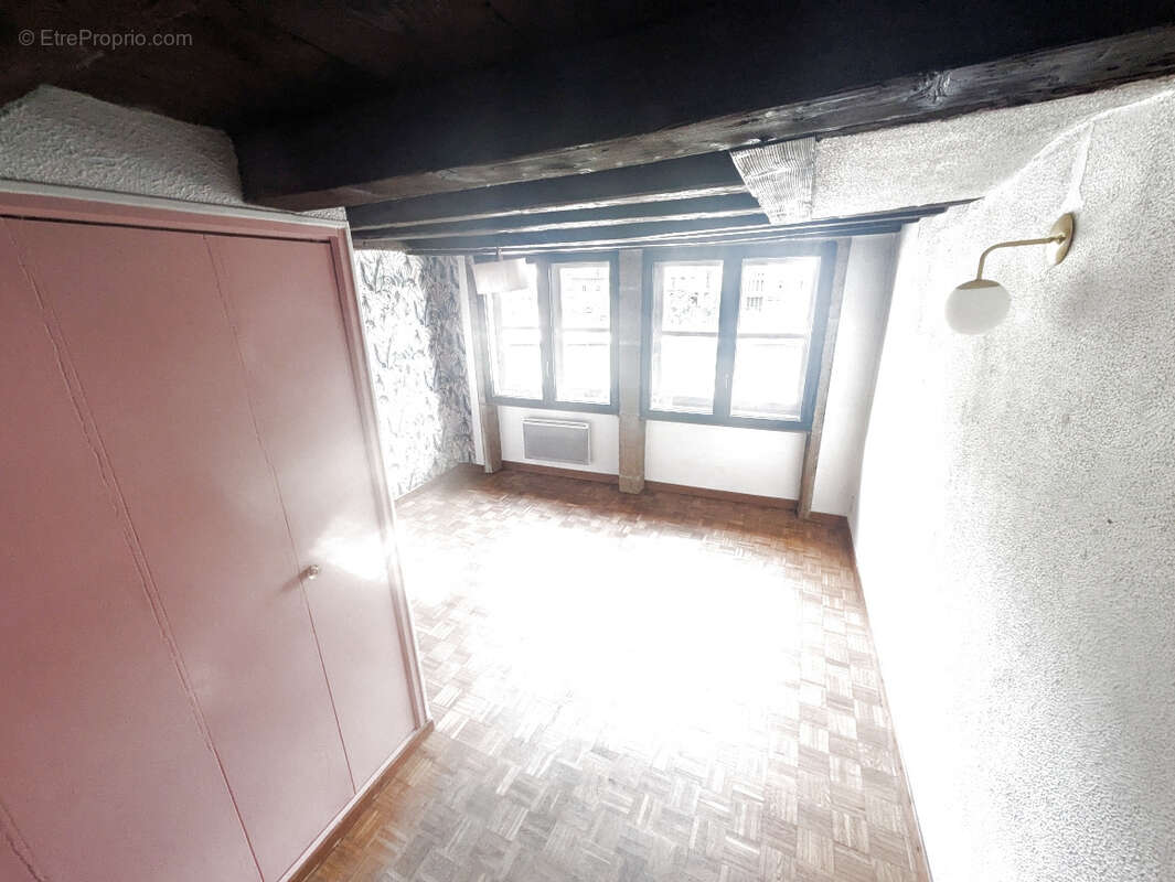 Appartement à LYON-5E