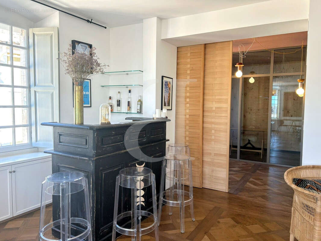 Appartement à L&#039;ISLE-SUR-LA-SORGUE