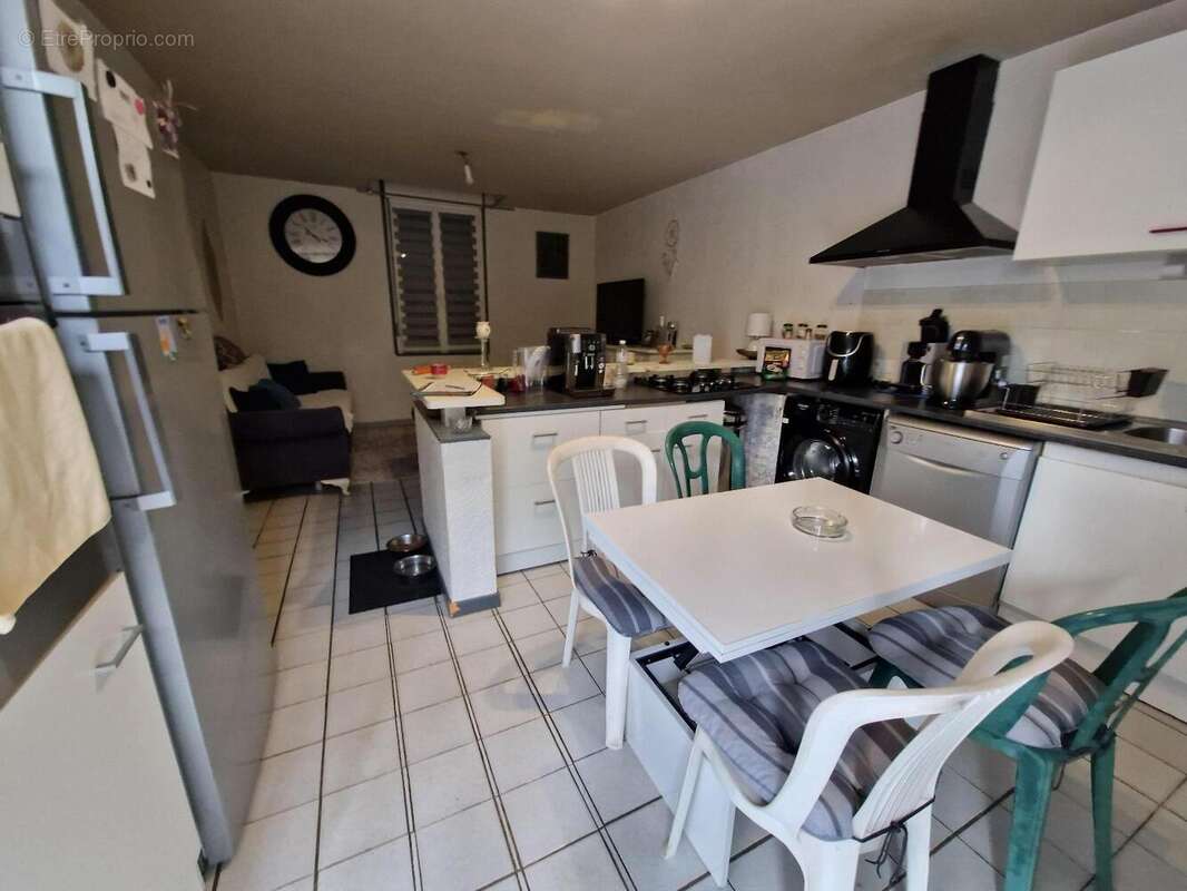   - Appartement à CHANAS