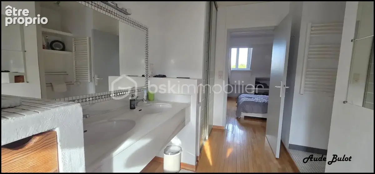 Maison familiale 216 m² – 4 chambres – 100 m² de dépendances – potentiel locatif - photo 9