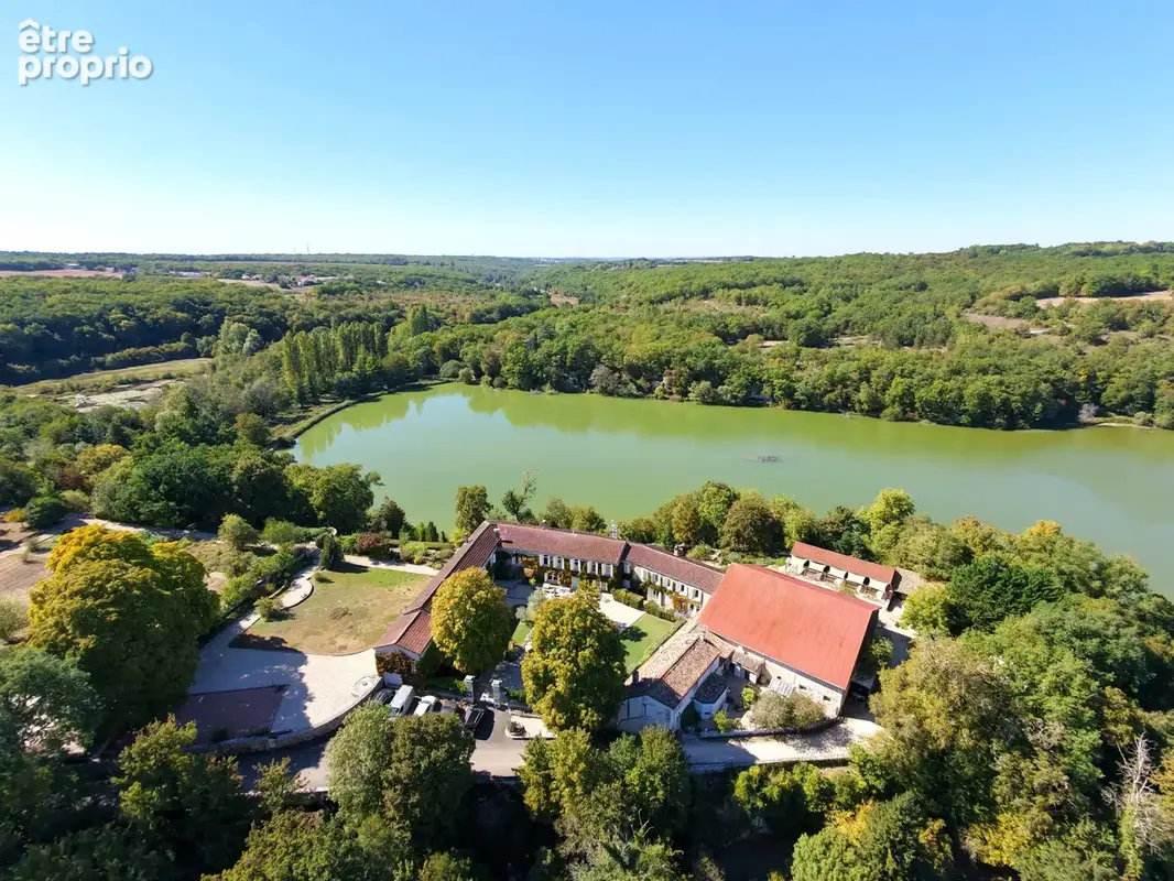 Domaine d’exception du XVIIIᵉ siècle avec plus de 80 hectares de terrain - photo 31