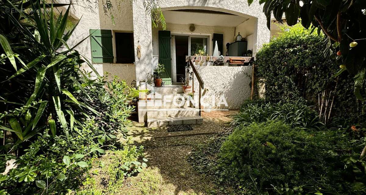Appartement à SANARY-SUR-MER