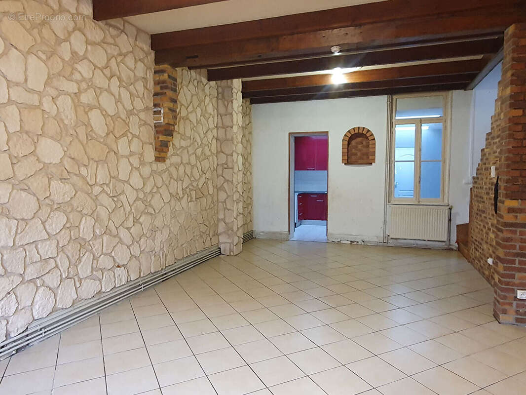 Maison à SAINT-QUENTIN