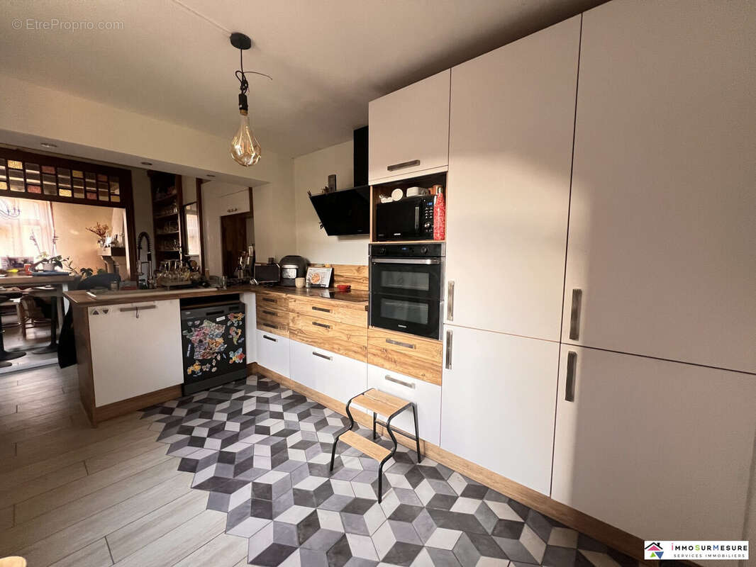 Maison à HENIN-BEAUMONT