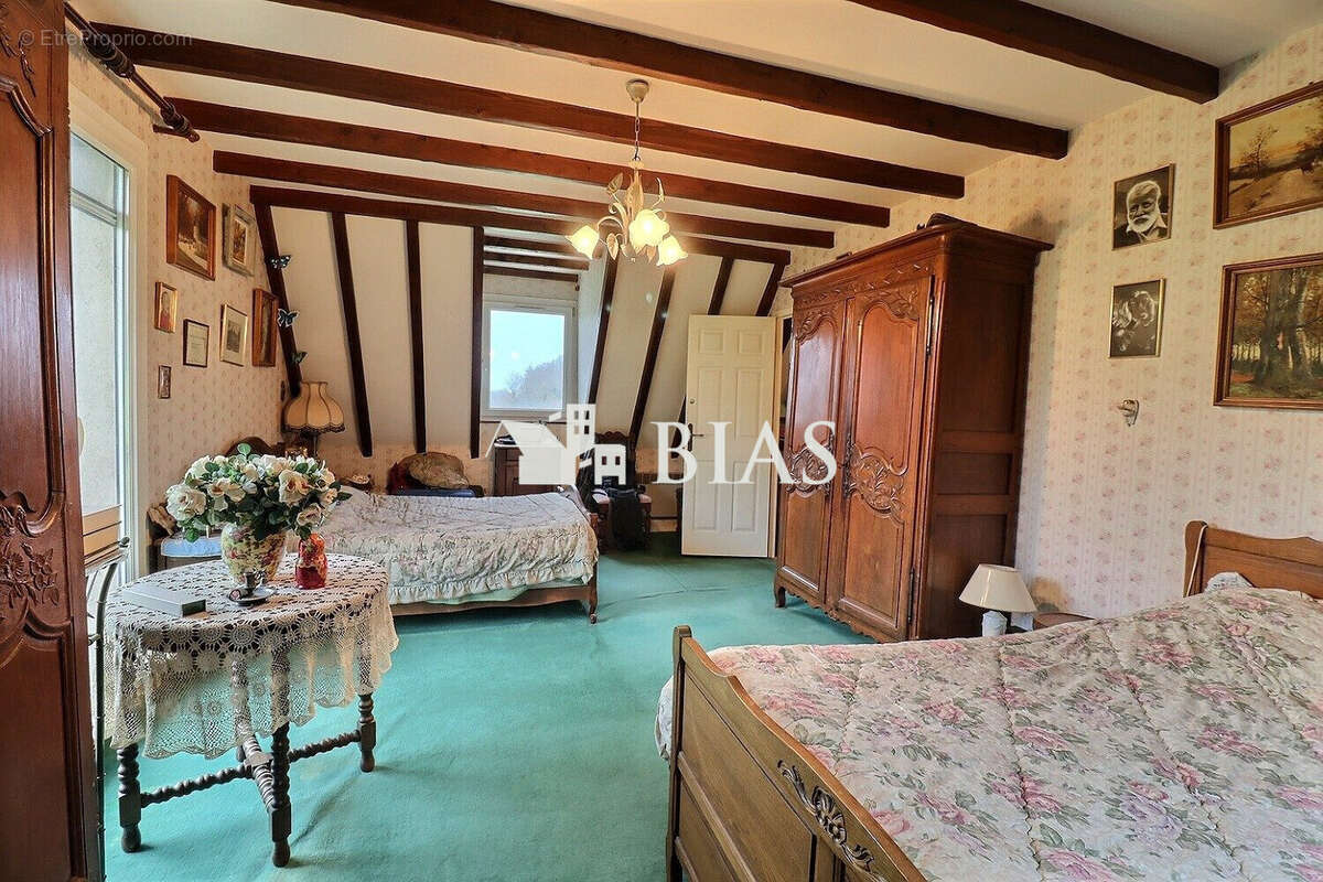 Maison à PONT-L'EVEQUE