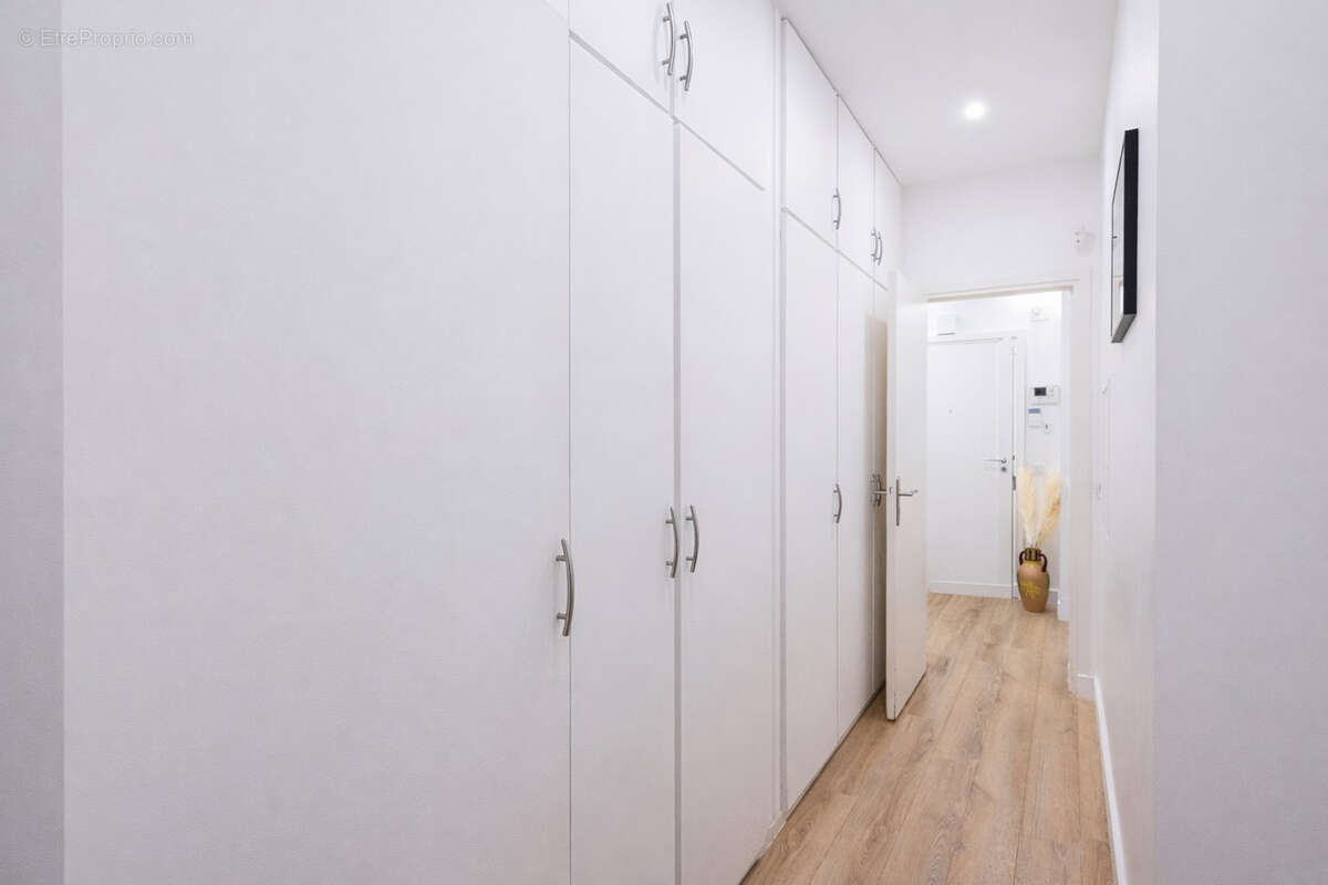 Appartement Neuilly Sur Seine 3 pièce(s) 76.77 m2 - photo 6