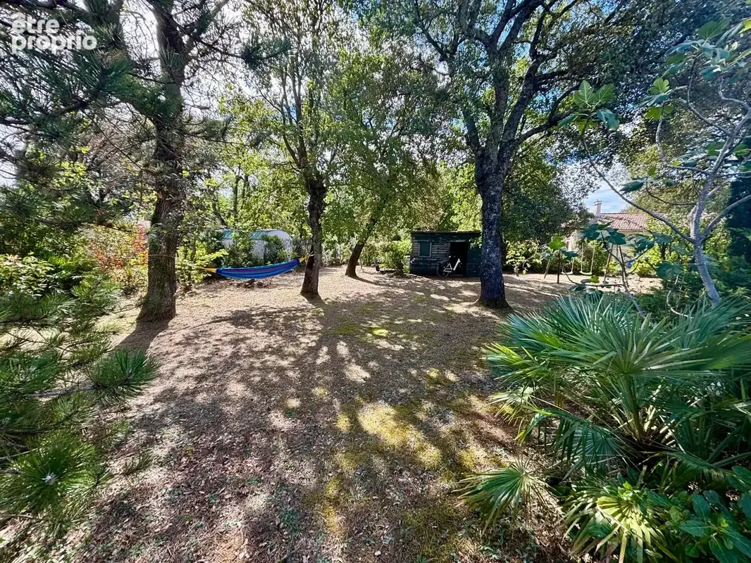 Proche GRIGNAN ,Belle Villa avec piscine, jardin et garage. - photo 34
