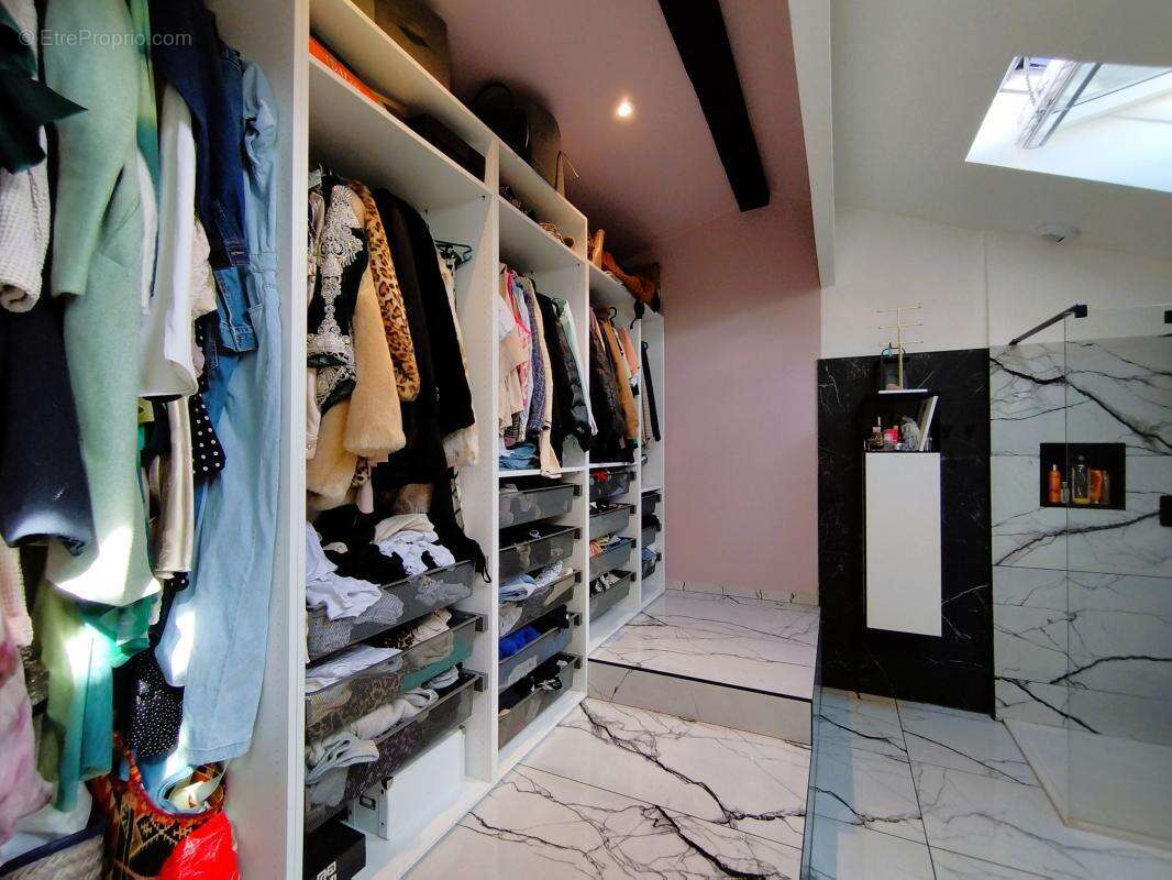 Appartement à VILLEFRANCHE-SUR-SAONE