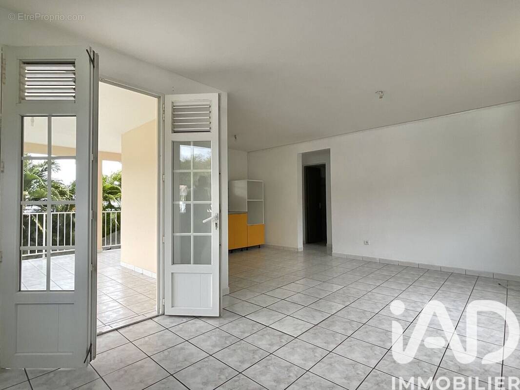 Photo 1 - Appartement à LES TROIS-ILETS