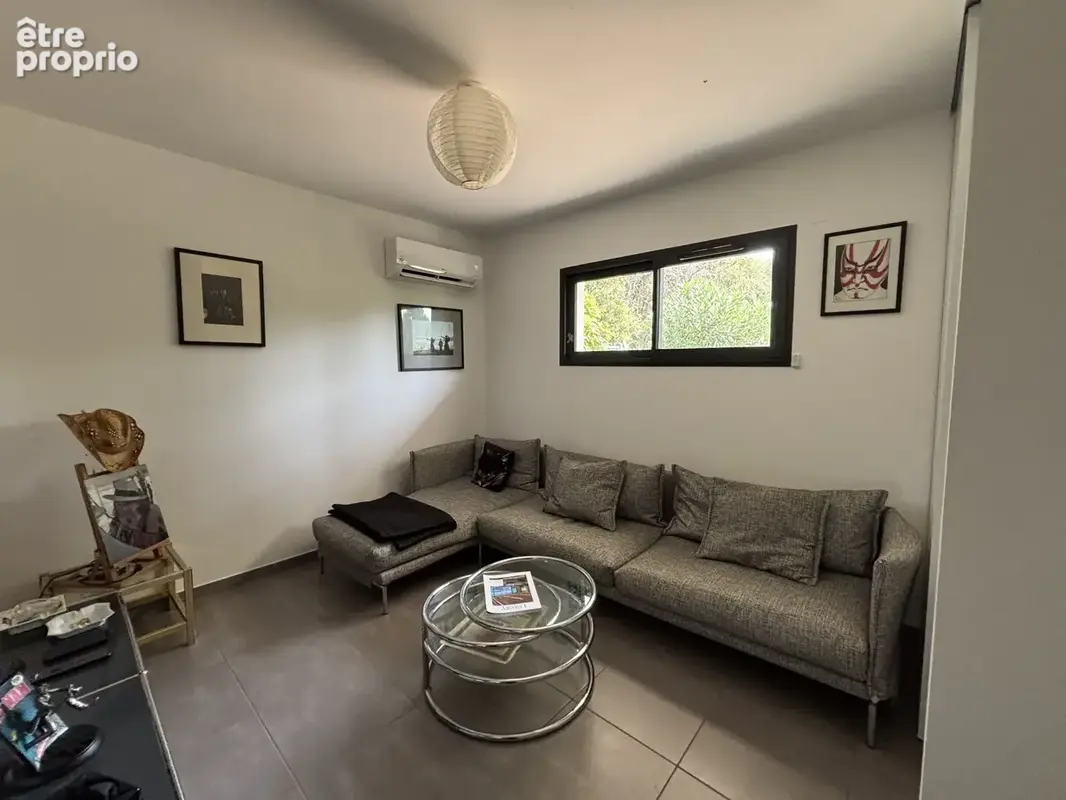 Appartement de 114m2 sur 2 niveaux  avec jardin aménagé dans résidence sécurisée avec piscine - photo 13
